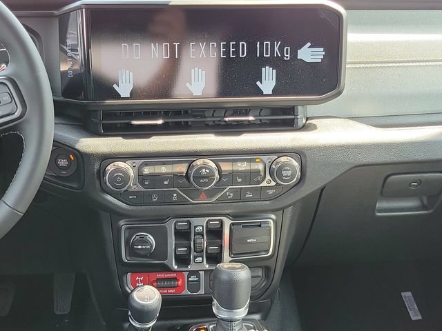 New 2026 Jeep Wrangler Unlimited Sport AWD/4WD image 13