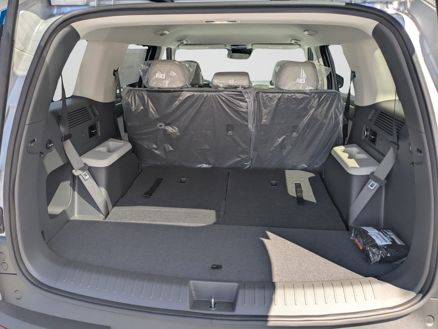 New 2027 Hyundai Santa Fe SEL FWD image 14