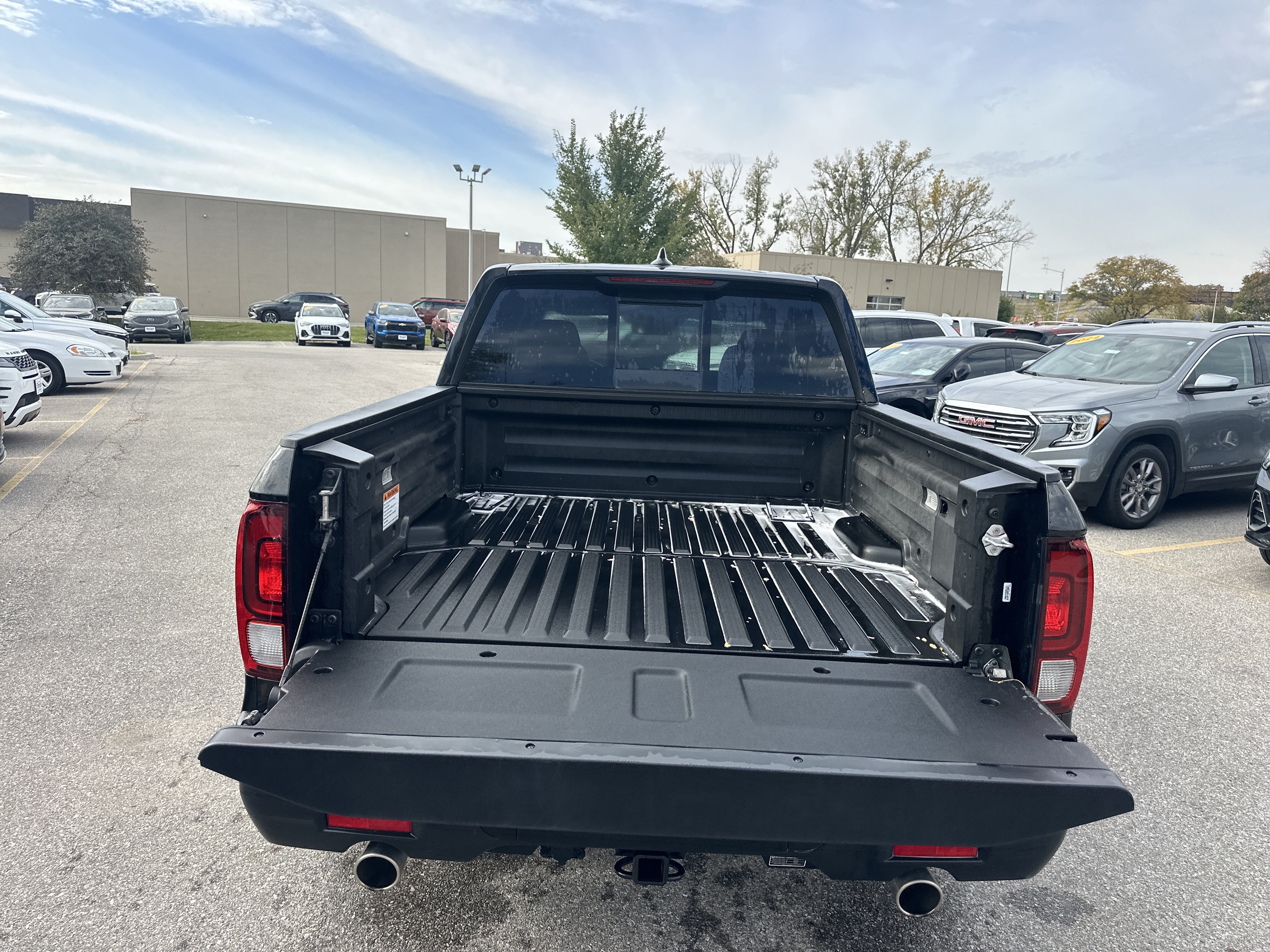 Used 2025 Honda Ridgeline RTL image 9