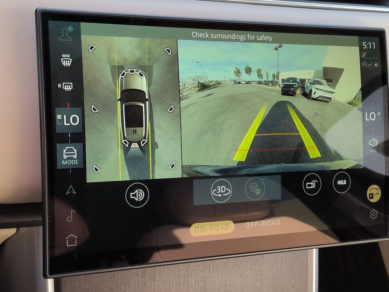 Used 2024 Land Rover Range Rover SE image 17