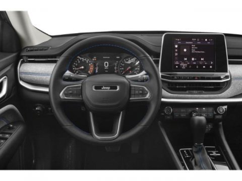 Used 2022 Jeep Compass Limited w/ Sun and Sound Group AWD/4WD image 10