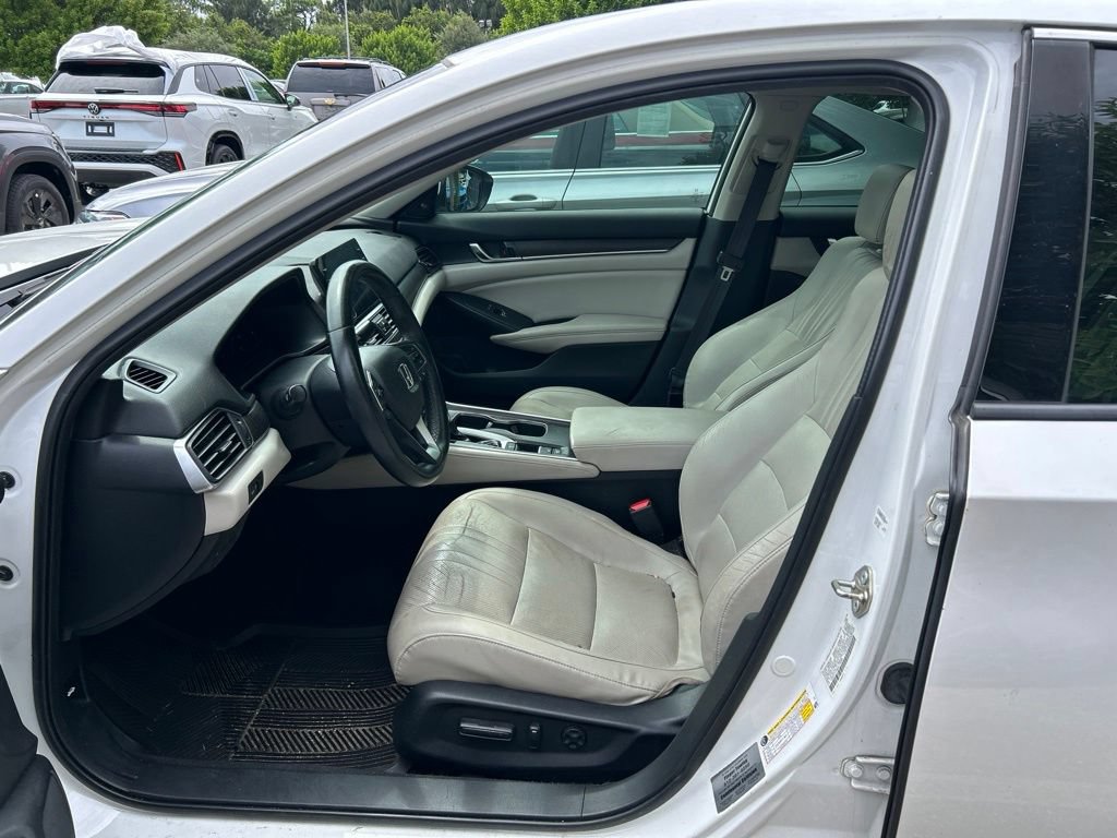 Used 2018 Honda Accord EX-L image 15