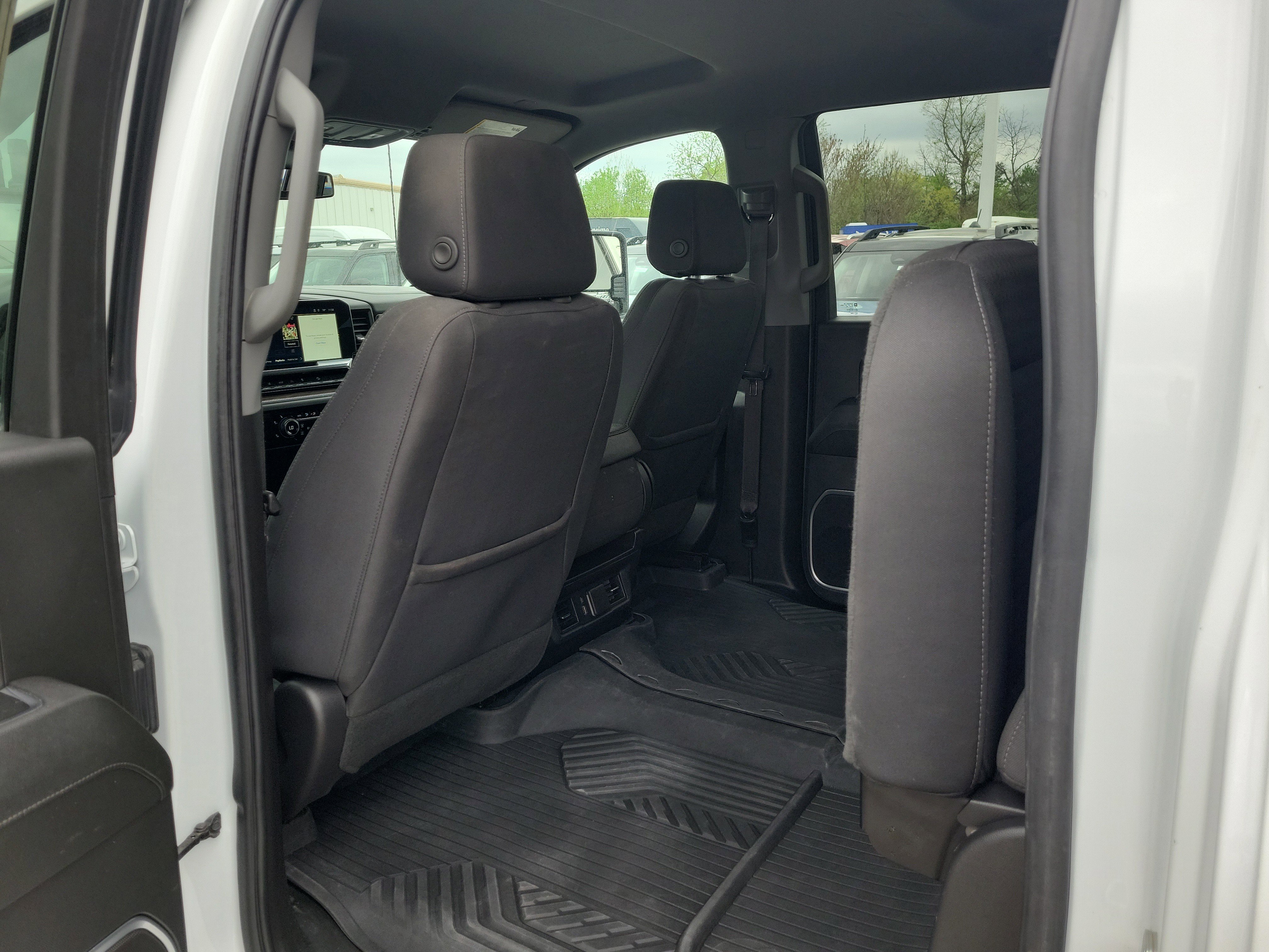 Used 2024 Chevrolet Silverado 2500 LT image 13