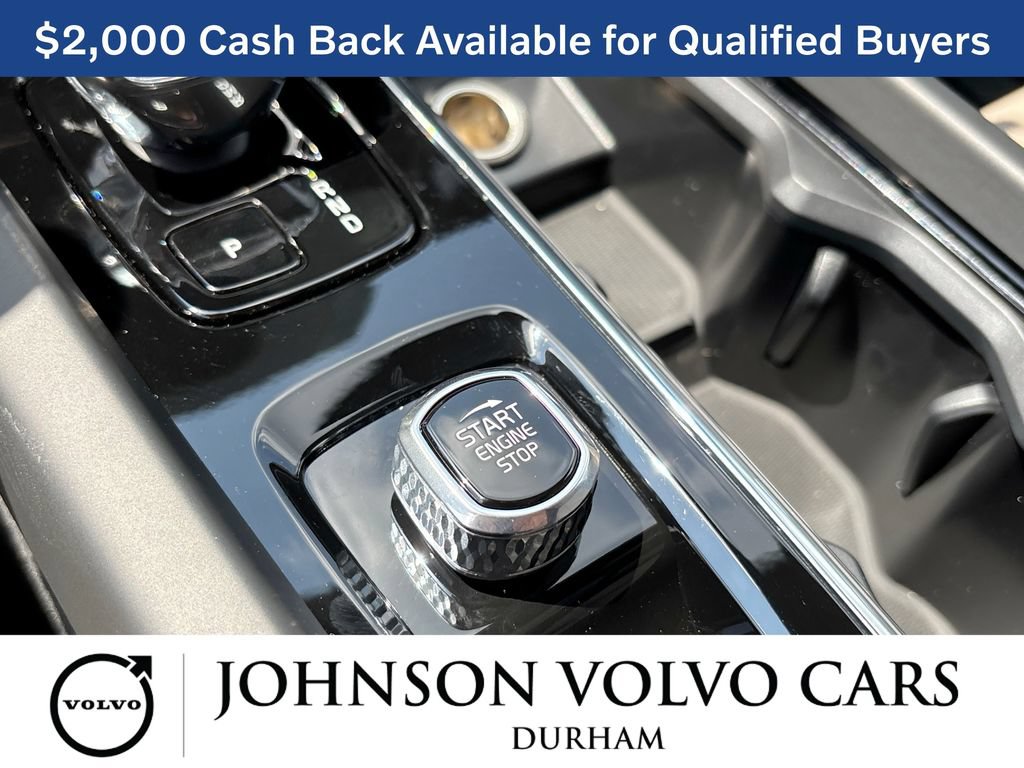 New 2026 Volvo XC60 B5 Plus w/ Protection Package Premier AWD/4WD image 21