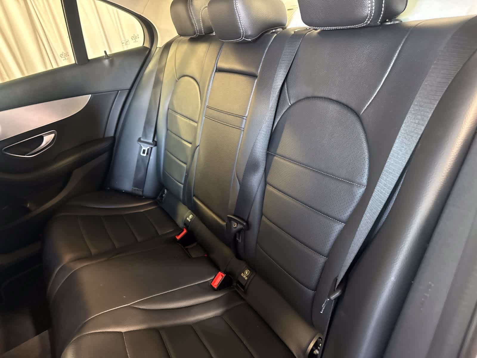 Used 2016 Mercedes-Benz C 300 Sedan image 14