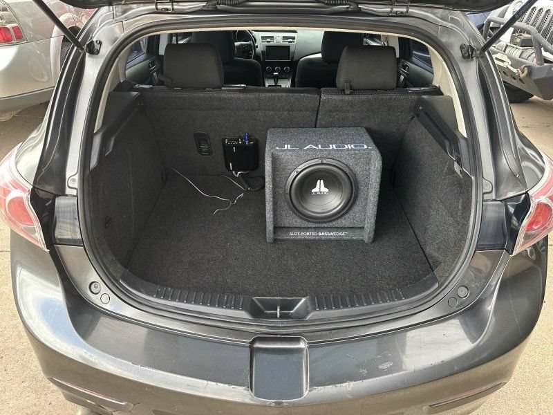 Used 2013 MAZDA MAZDA3 i Touring FWD image 20