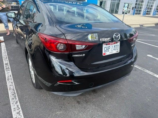 Used 2017 MAZDA MAZDA3 Sport w/ Preferred Equipment Package FWD image 9