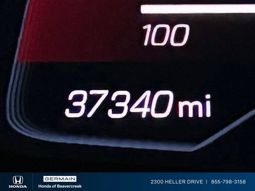 Used 2021 Chevrolet Corvette Stingray Coupe w/ Z51 Performance Package RWD image 21