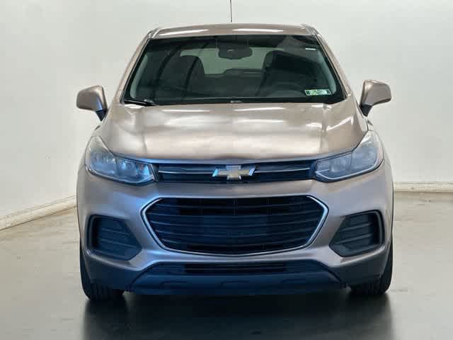 Used 2018 Chevrolet Trax LS FWD image 27