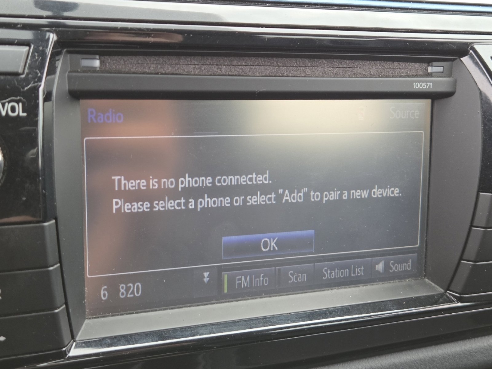 Used 2016 Toyota Corolla S FWD image 3