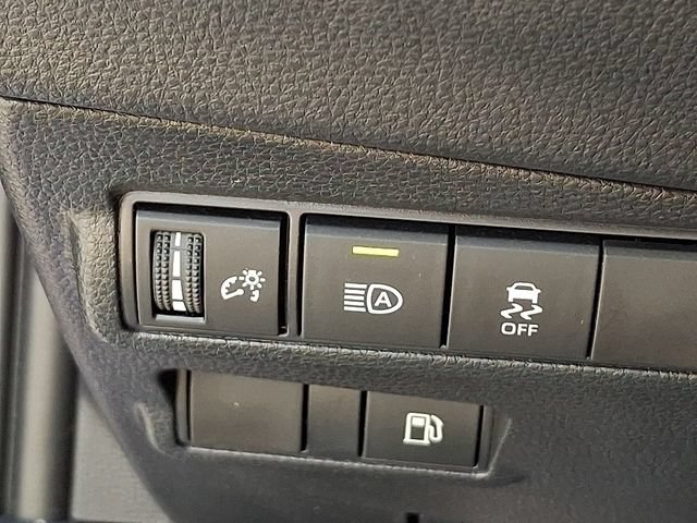 Used 2025 Toyota Corolla Cross AWD Hybrid image 25