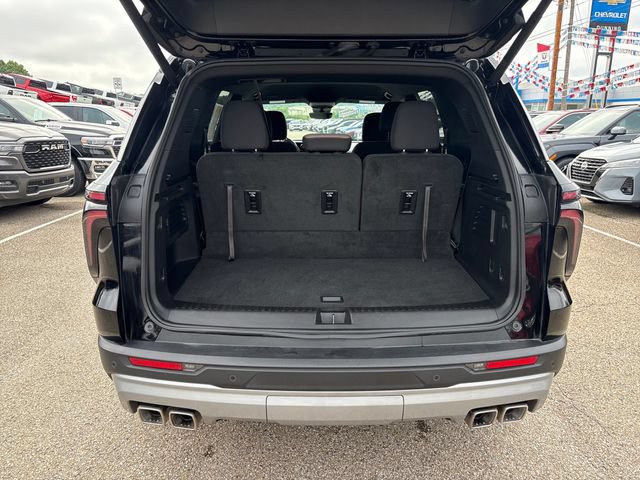 Used 2026 Chevrolet Traverse LT w/ Driver Confidence Package AWD/4WD image 22