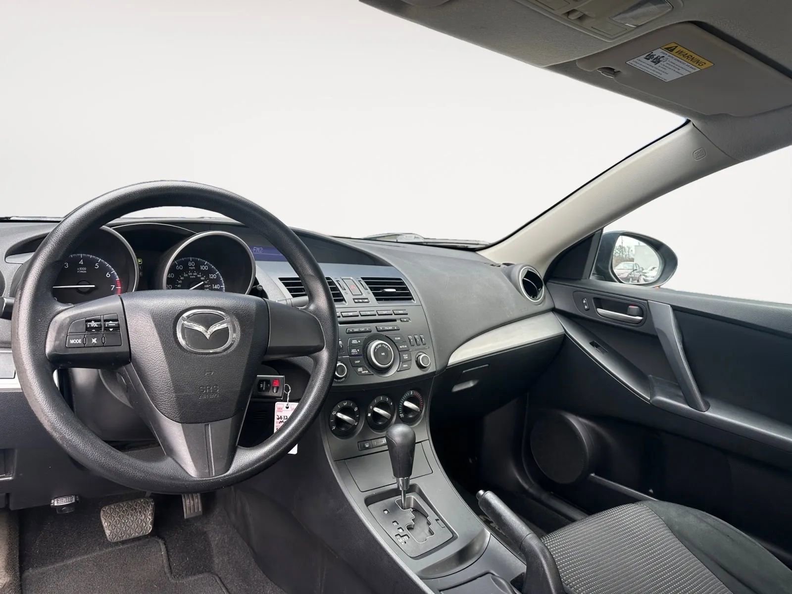 Used 2012 MAZDA MAZDA3 i Sport FWD image 12