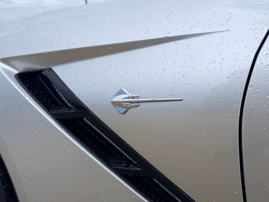 Used 2016 Chevrolet Corvette Stingray Coupe RWD image 30