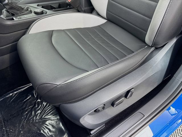 Certified 2024 Volkswagen Taos SEL image 19