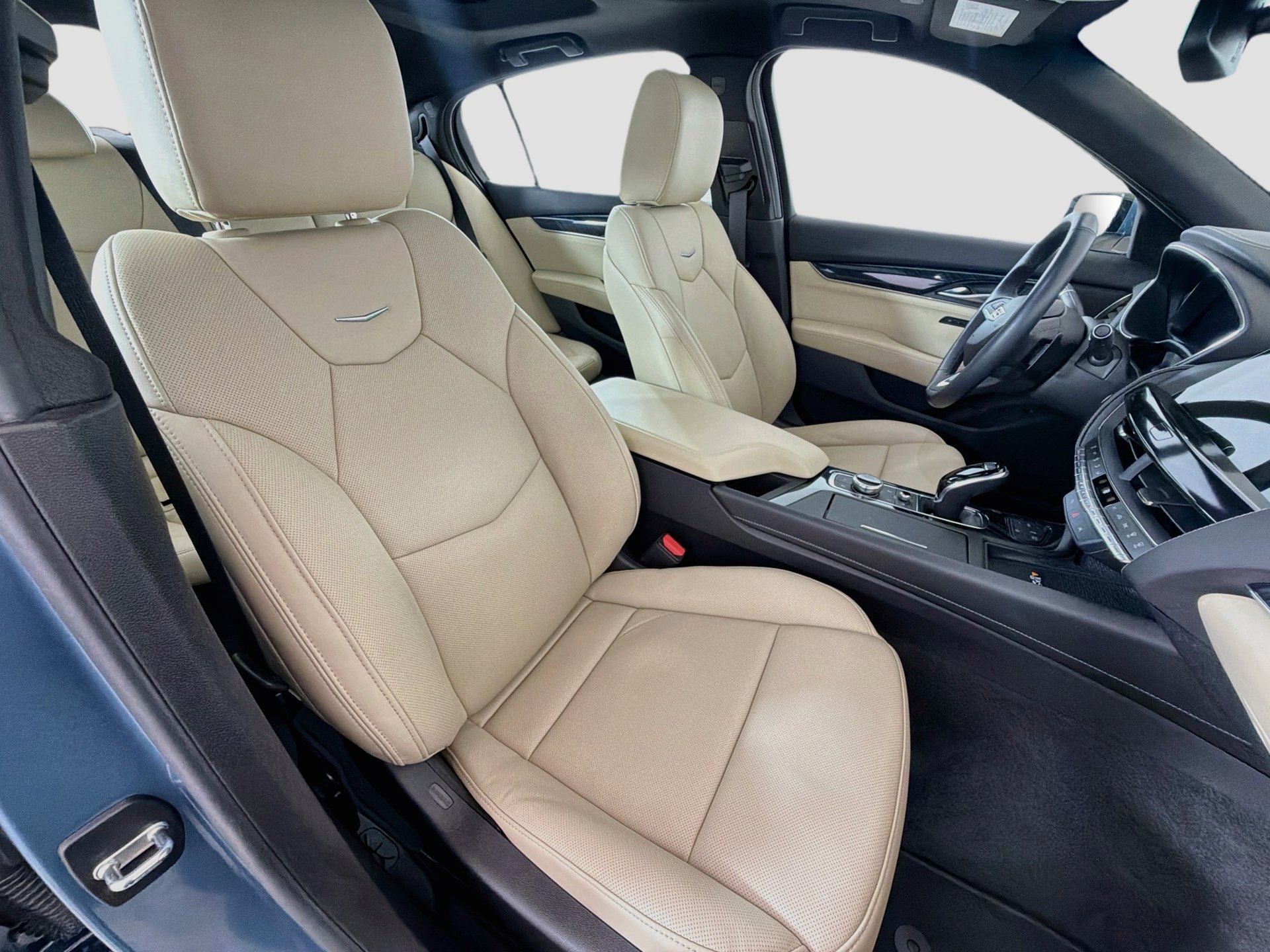 Used 2024 Cadillac CT5 Premium Luxury w/ Technology Package RWD image 16