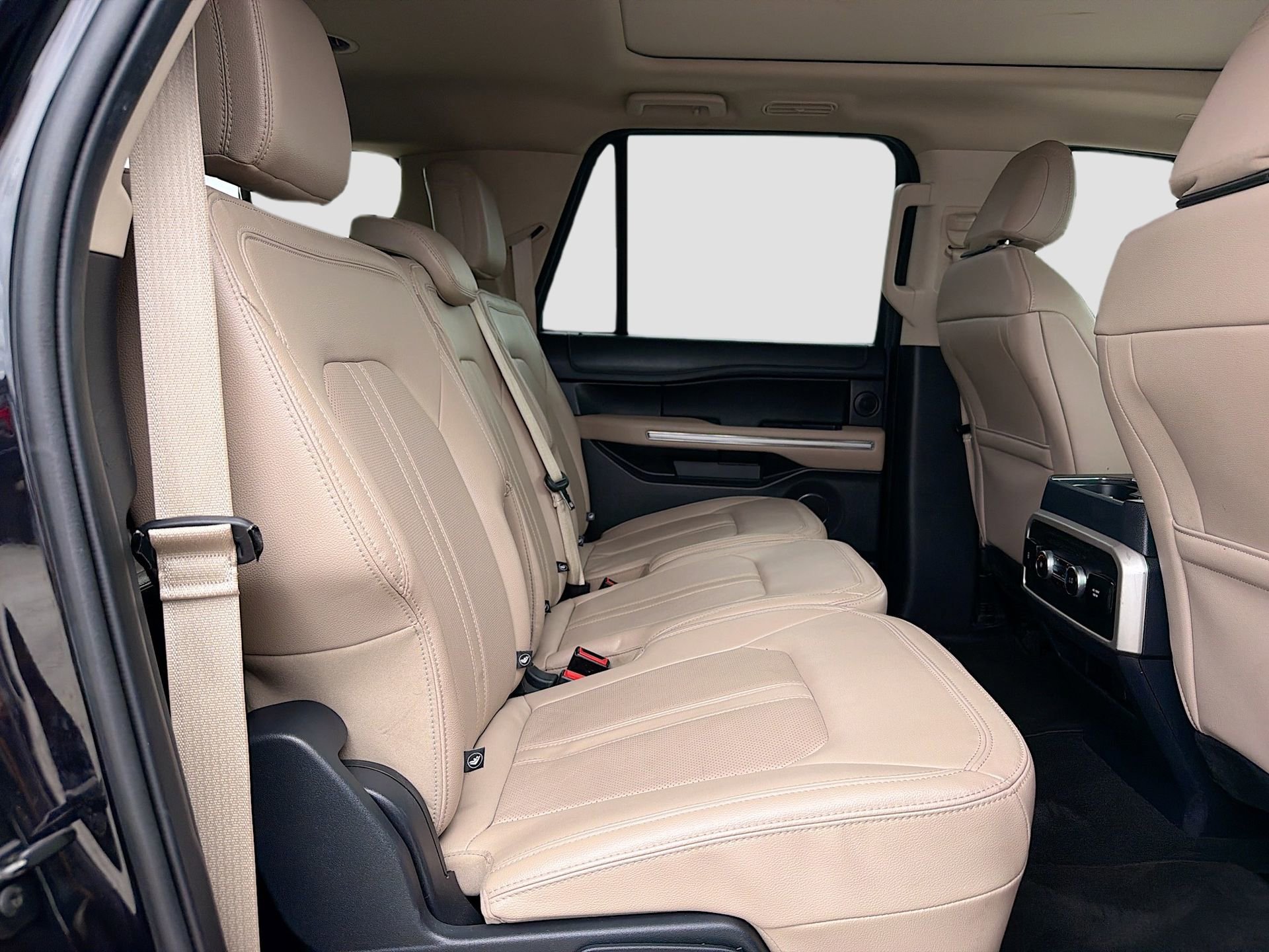 Certified 2024 Ford Expedition Max Limited RWD image 31