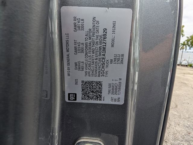 Used 2021 Chevrolet Colorado LT w/ Fleet Safety Package image 17