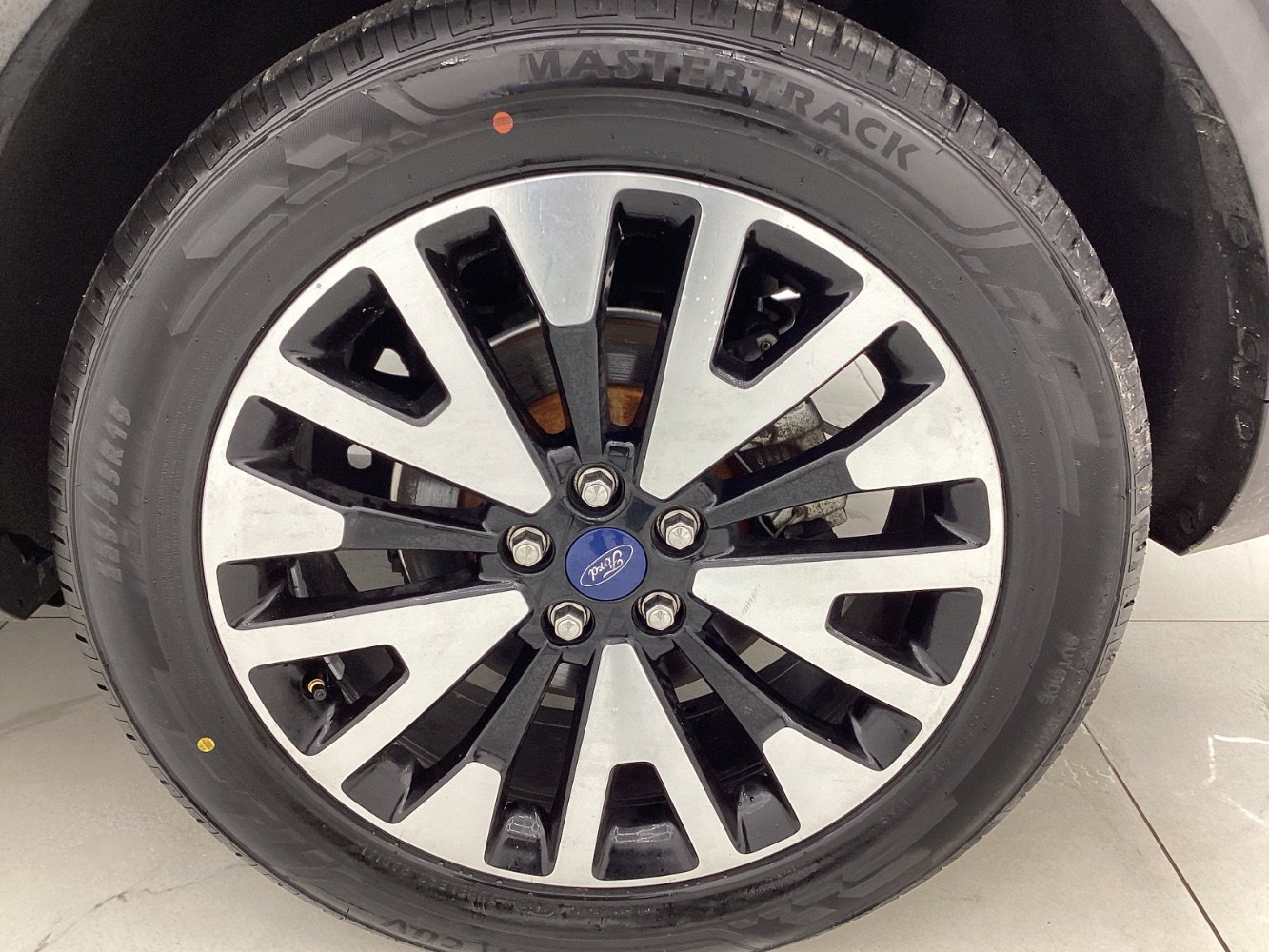 Used 2020 Ford Escape SEL image 45