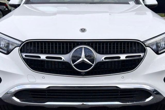 New 2026 Mercedes-Benz GLC 300 4MATIC image 4