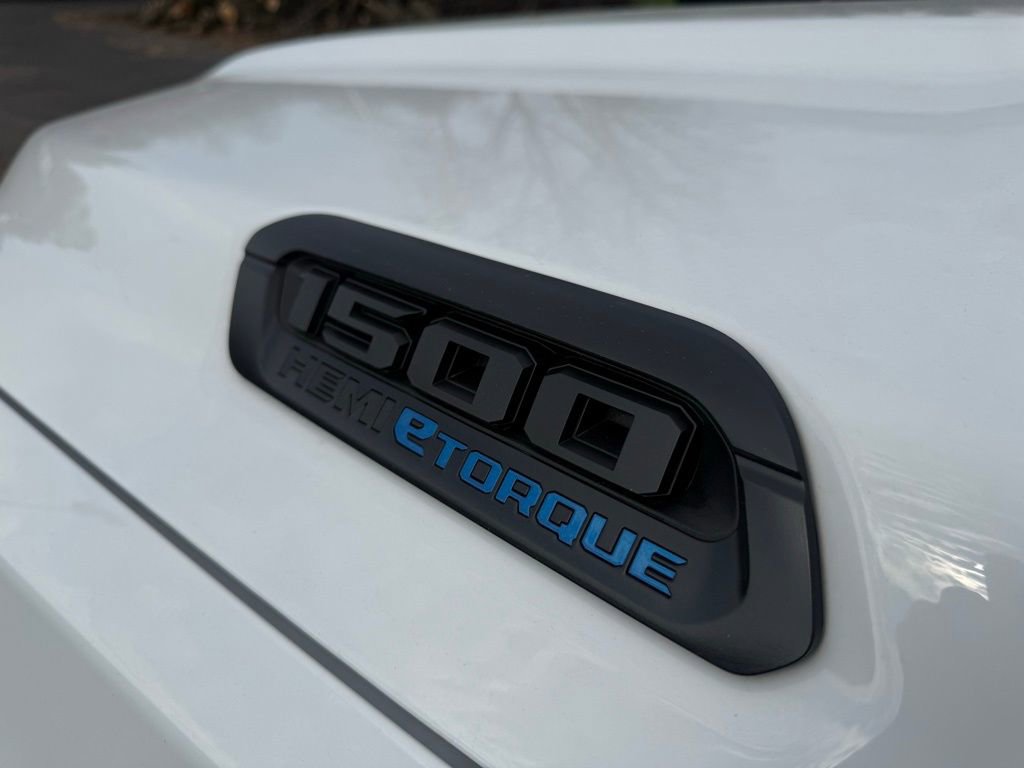 Used 2024 RAM 1500 Big Horn AWD/4WD image 10