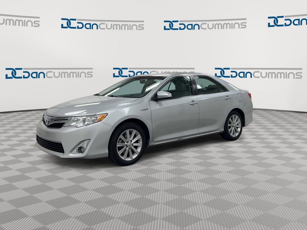 Used 2012 Toyota Camry XLE w/ Leather Pkg FWD image 4
