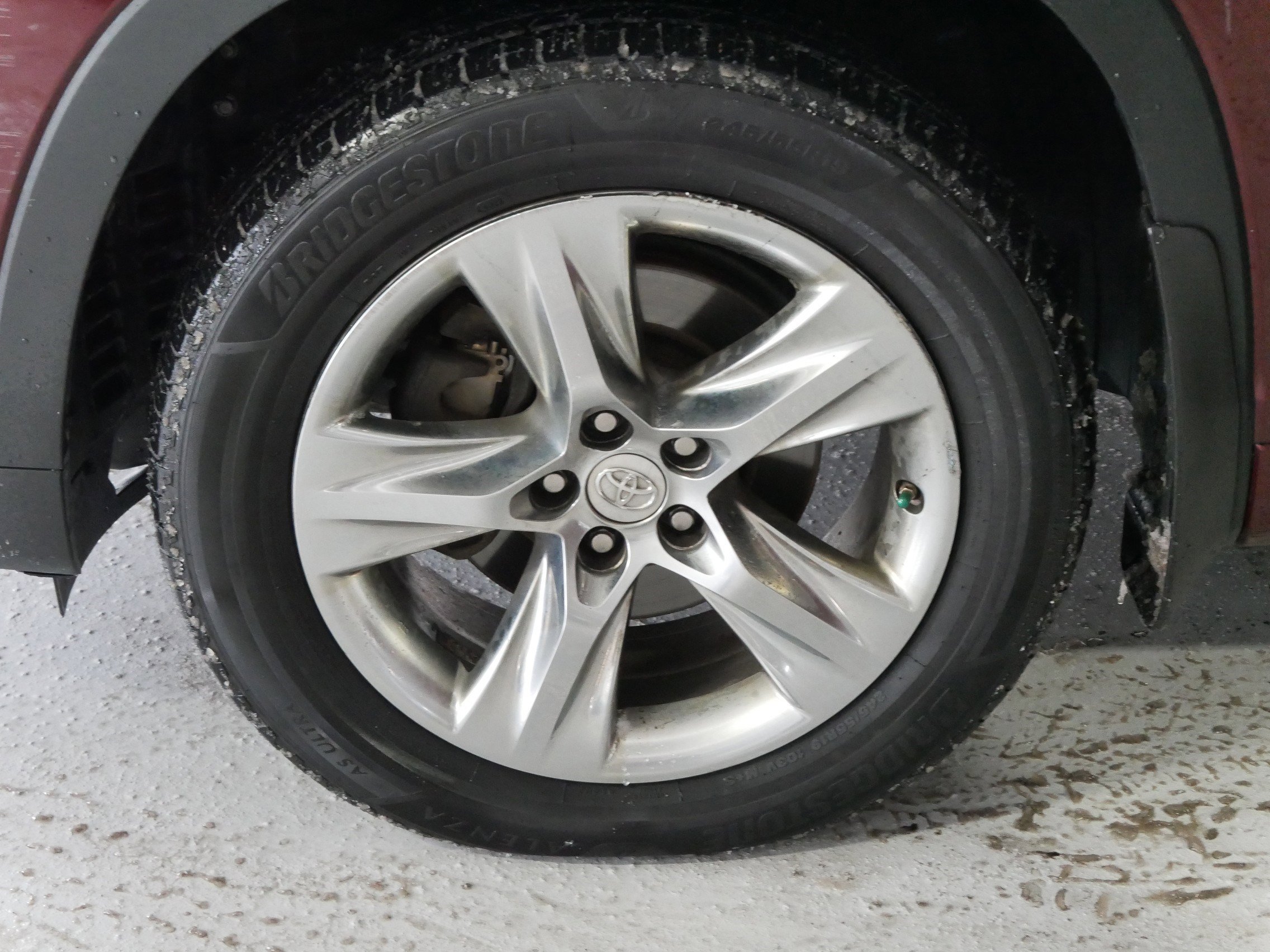 Used 2015 Toyota Highlander Limited image 15