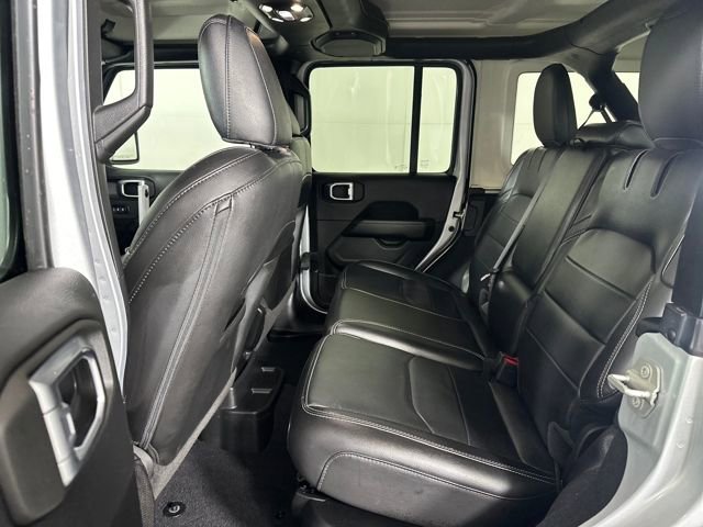 Used 2023 Jeep Wrangler Unlimited Sahara w/ Cold Weather Group image 24