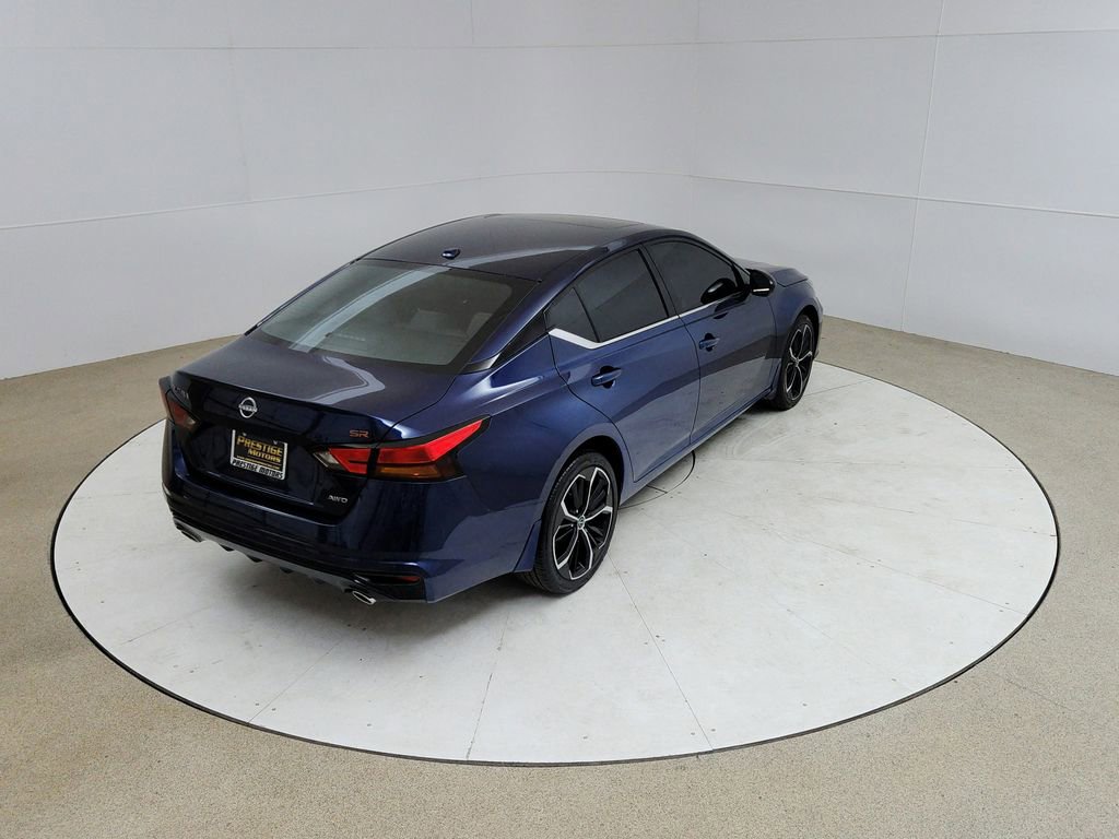 Used 2024 Nissan Altima 2.5 SR w/ SR Premium Package AWD/4WD image 18