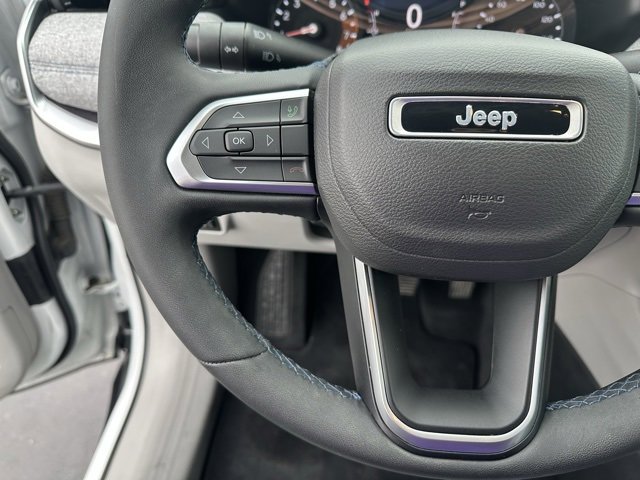 Used 2022 Jeep Compass Latitude image 4