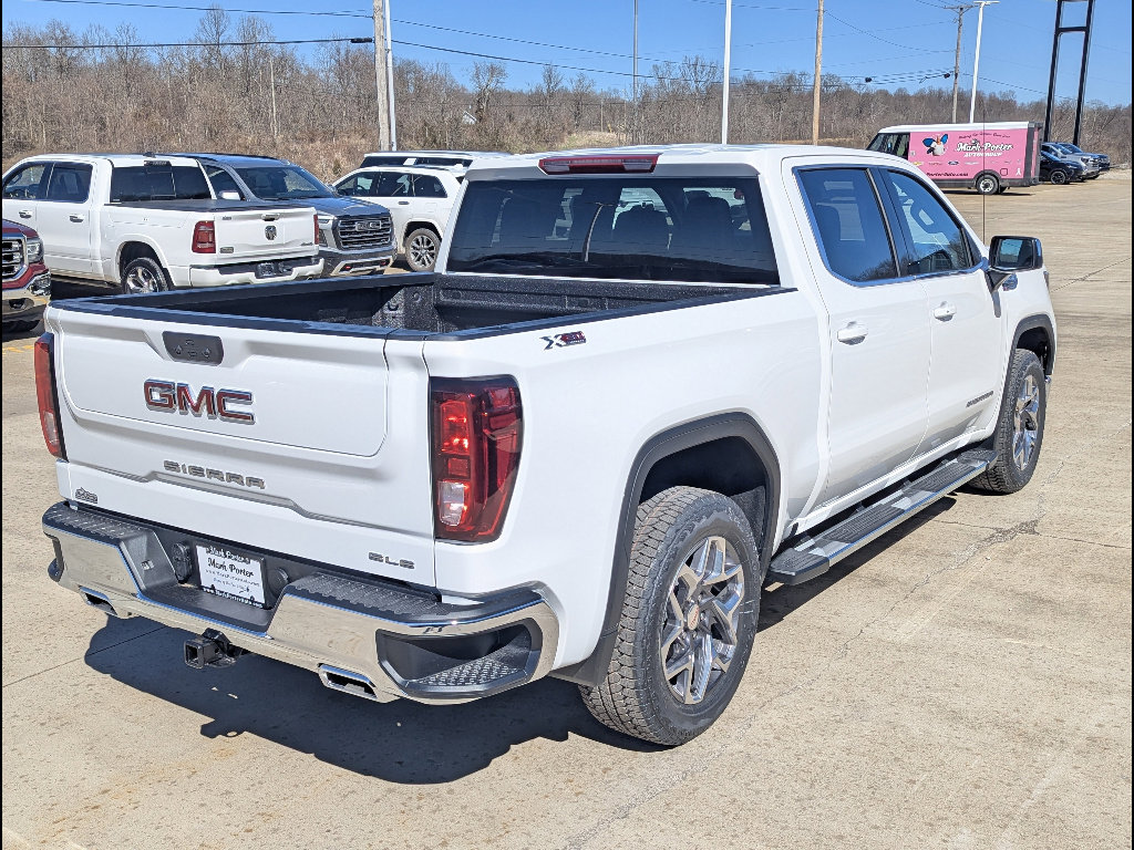 New 2026 GMC Sierra 1500 SLE w/ X31 Off-Road Package image 7
