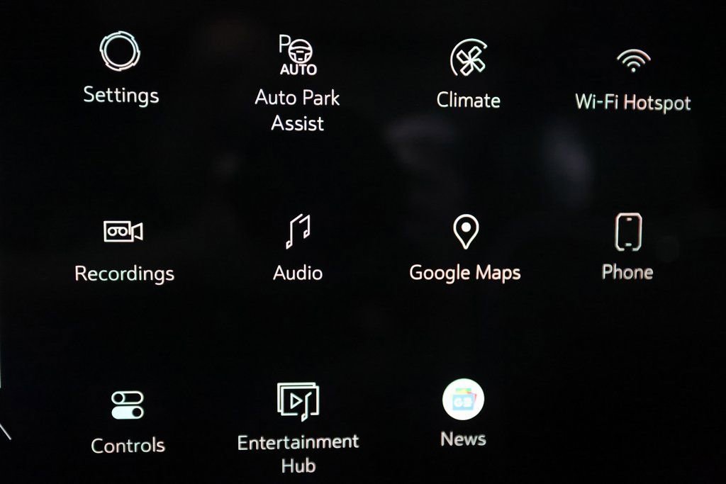 Used 2026 GMC Yukon AT4 Ultimate w/ LPO, Floor Liner Package image 34