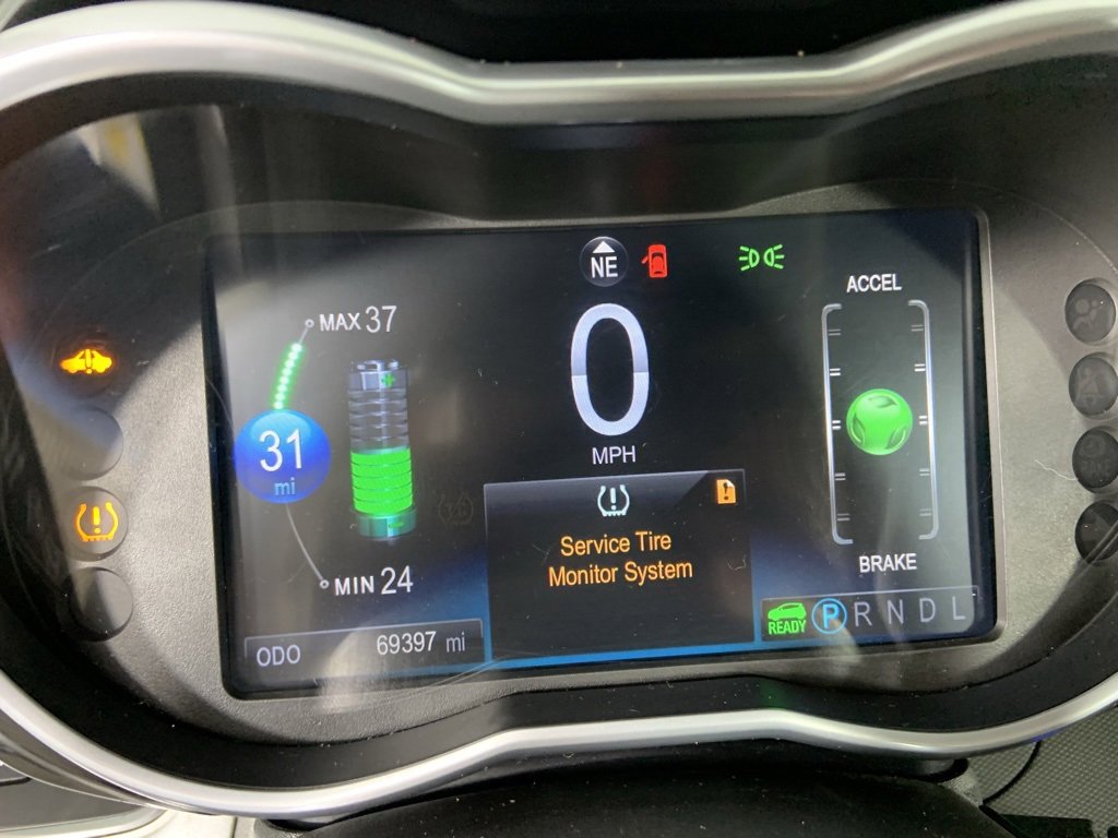 Used 2016 Chevrolet Spark LT image 11