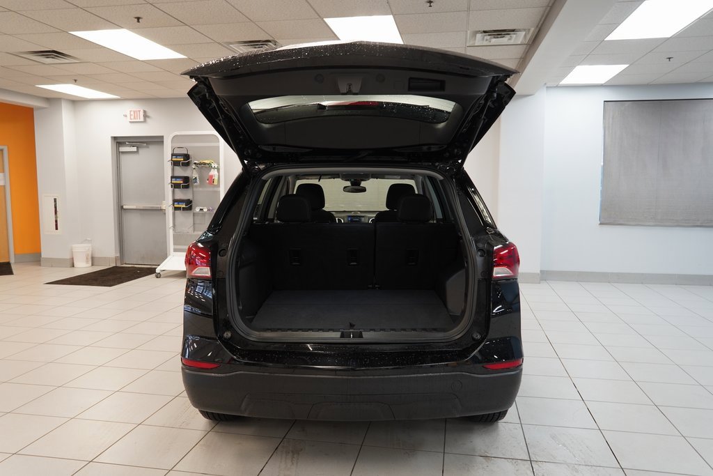 Used 2024 Chevrolet Equinox LS image 9