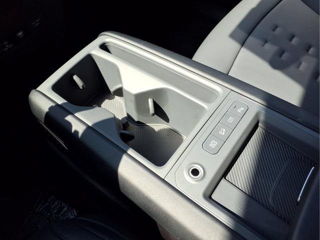 New 2026 Kia EV9 Wind AWD/4WD image 8
