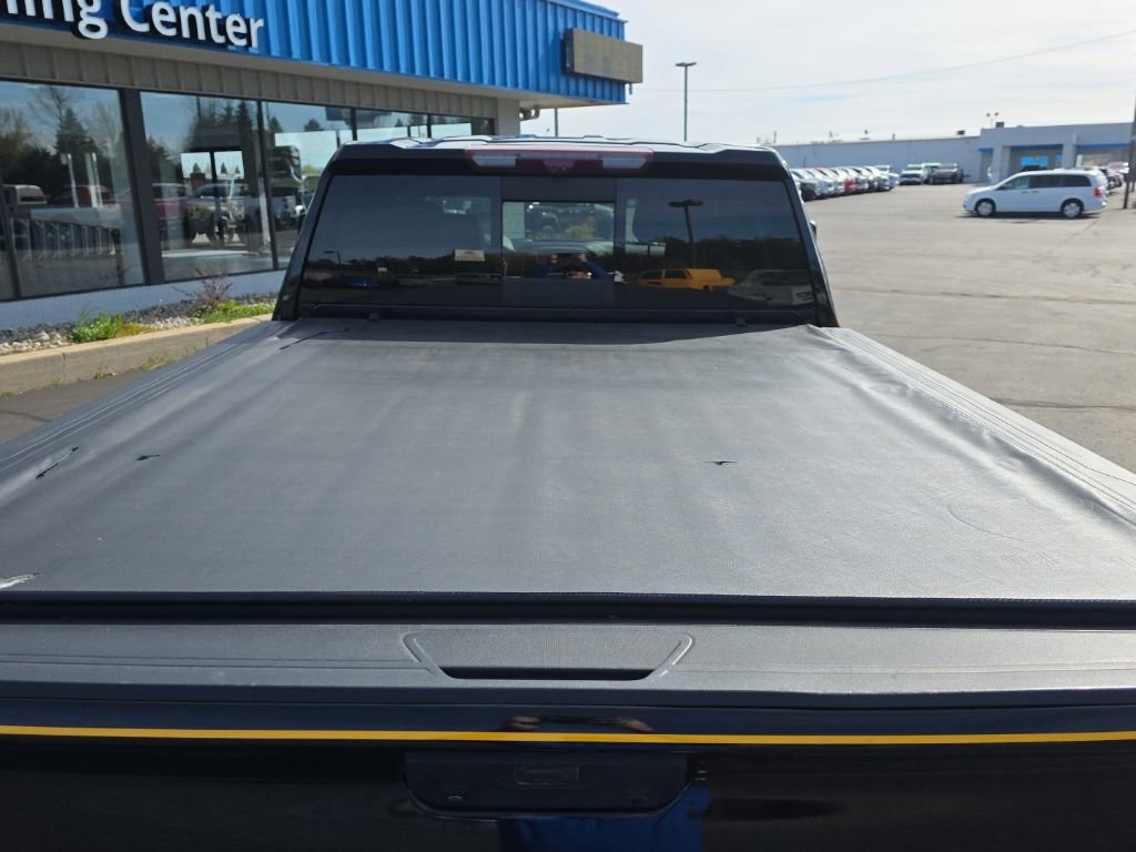 Used 2021 Chevrolet Silverado 2500 LTZ w/ Carhartt Edition AWD/4WD image 15