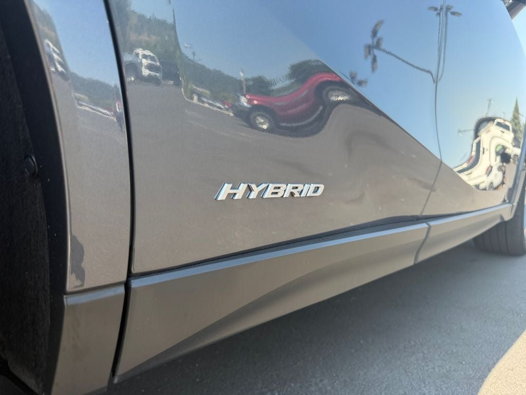 Used 2022 Lexus UX 250h w/ Premium Package AWD/4WD image 35