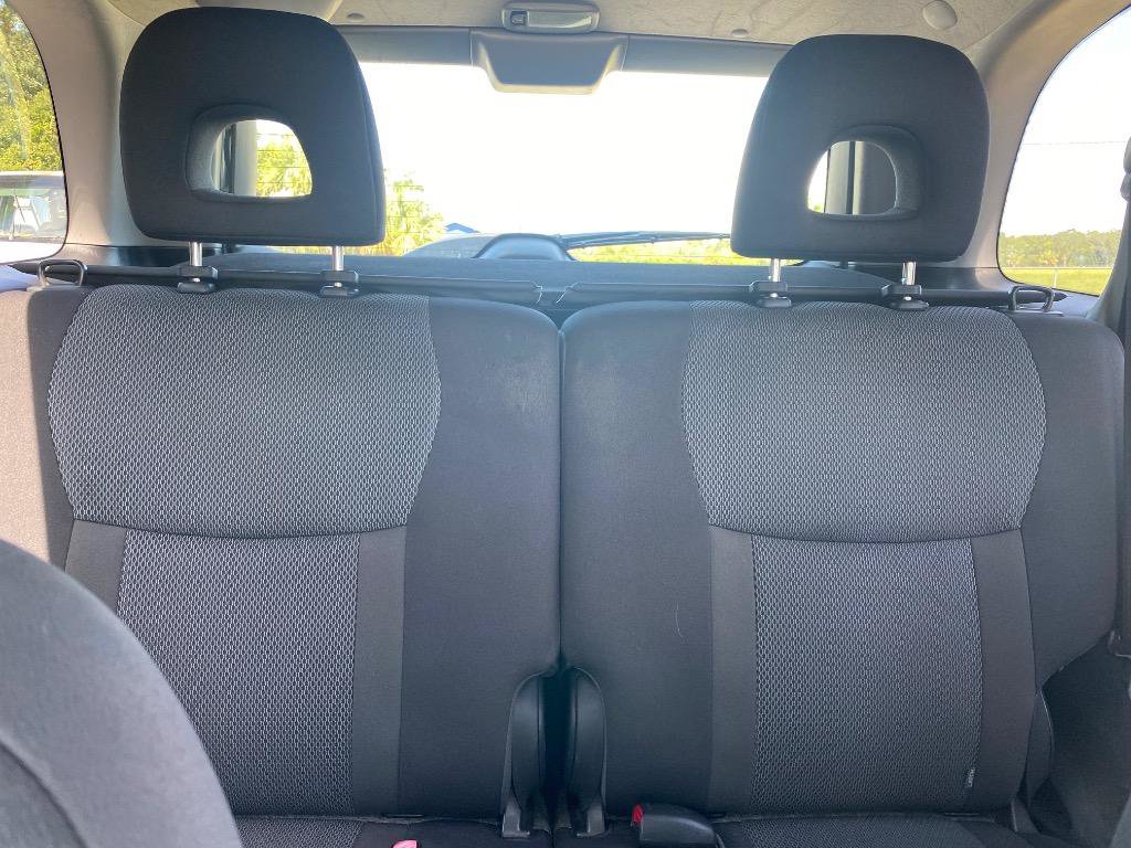 Used 2005 Toyota RAV4 2WD image 36