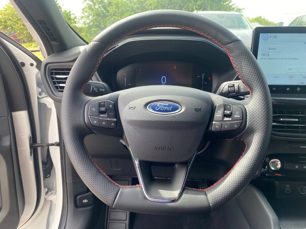 Used 2026 Ford Escape ST-Line w/ Tech Pack #1 FWD image 17