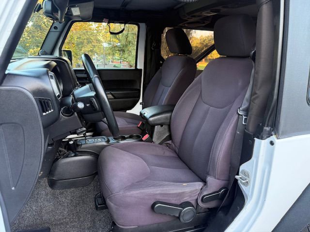Used 2013 Jeep Wrangler Sport image 16