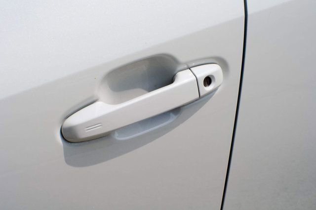 Used 2025 Subaru Crosstrek 2.0i Premium AWD/4WD image 15