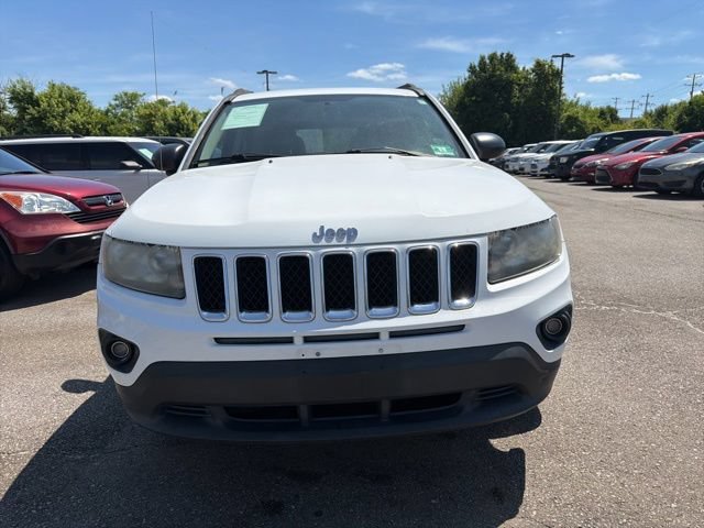 Used 2014 Jeep Compass Sport FWD image 2