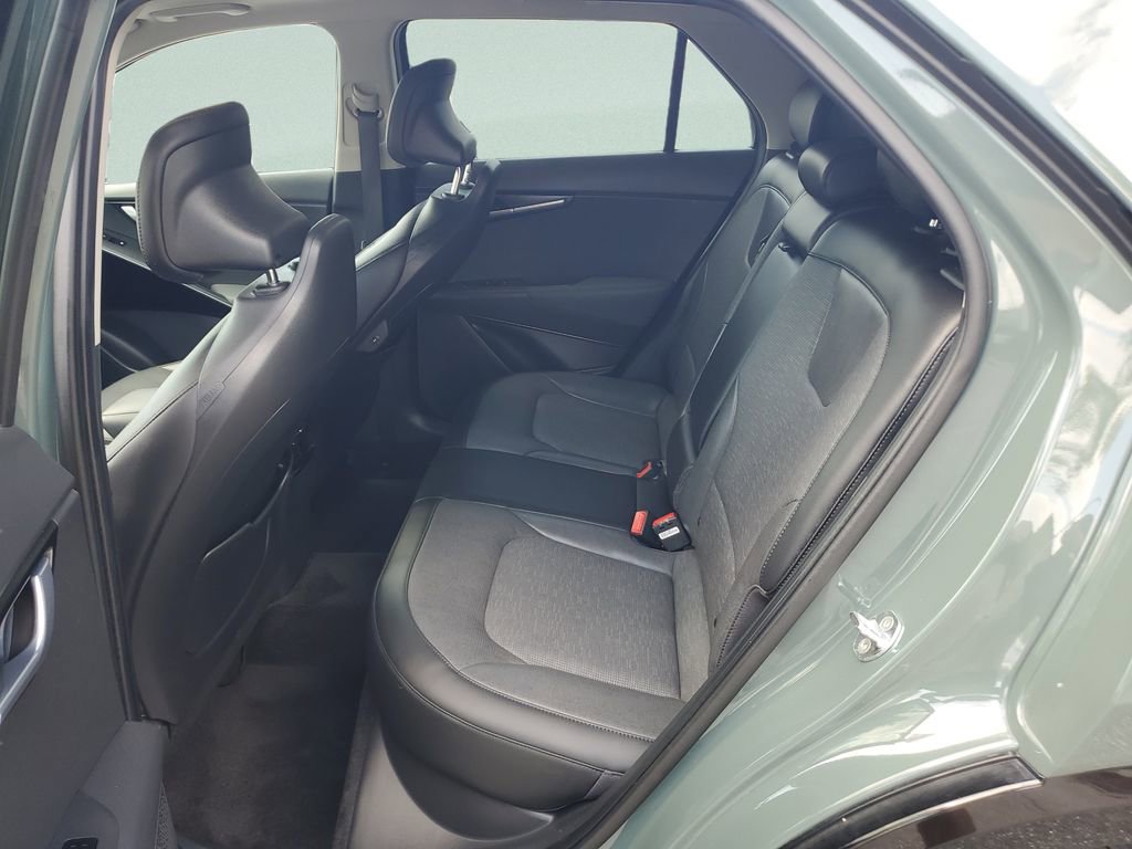 Used 2023 Kia Niro SX Touring image 10