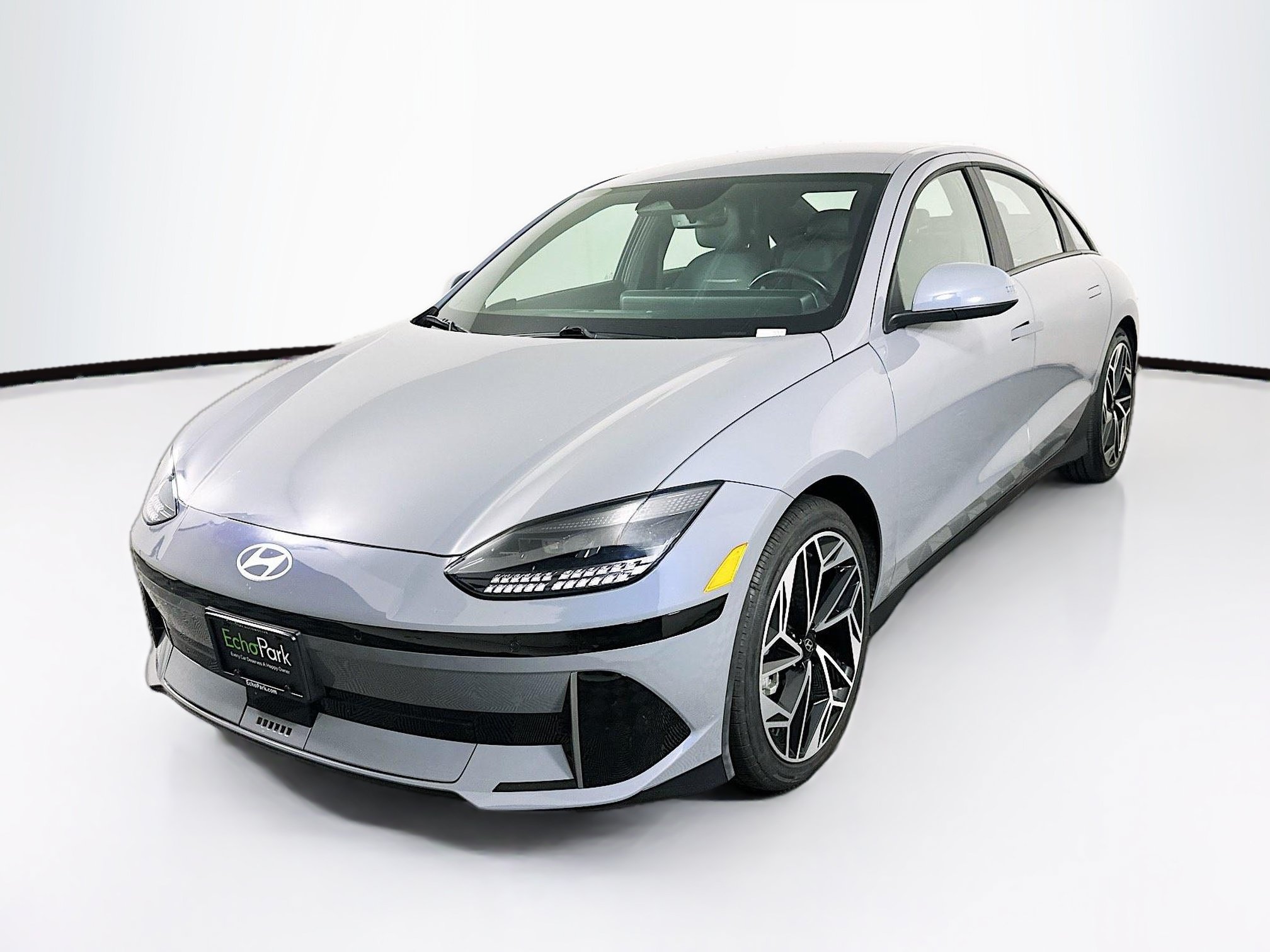 Used 2024 Hyundai Ioniq 6 SEL RWD image 3
