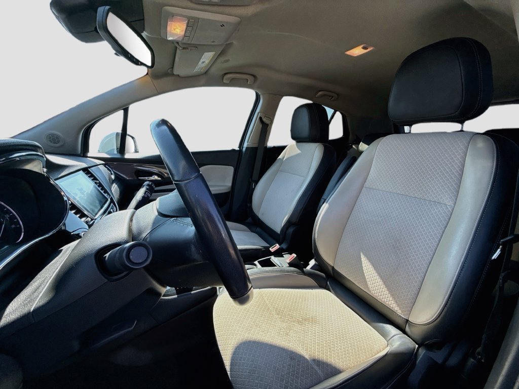 Used 2020 Buick Encore Preferred w/ Safety Package FWD image 12