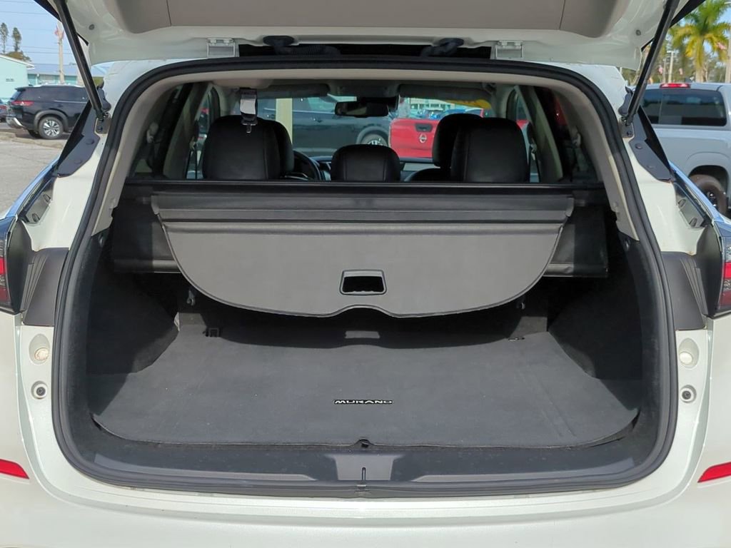 Certified 2024 Nissan Murano SV w/ SV Midnight Edition Package image 13