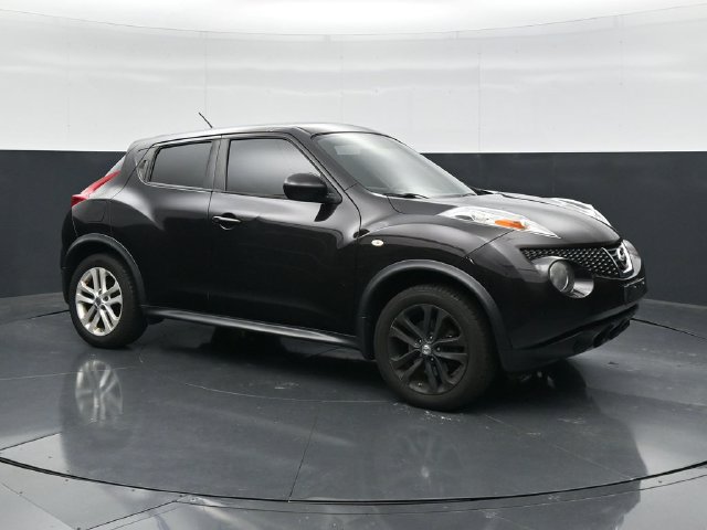 Used 2014 Nissan Juke S FWD image 3