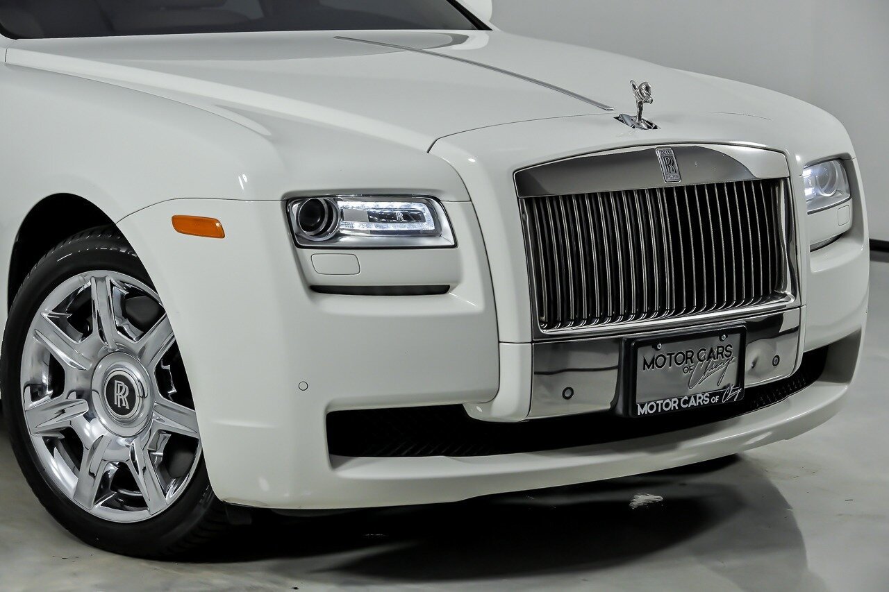 Used 2010 Rolls-Royce Ghost RWD image 3