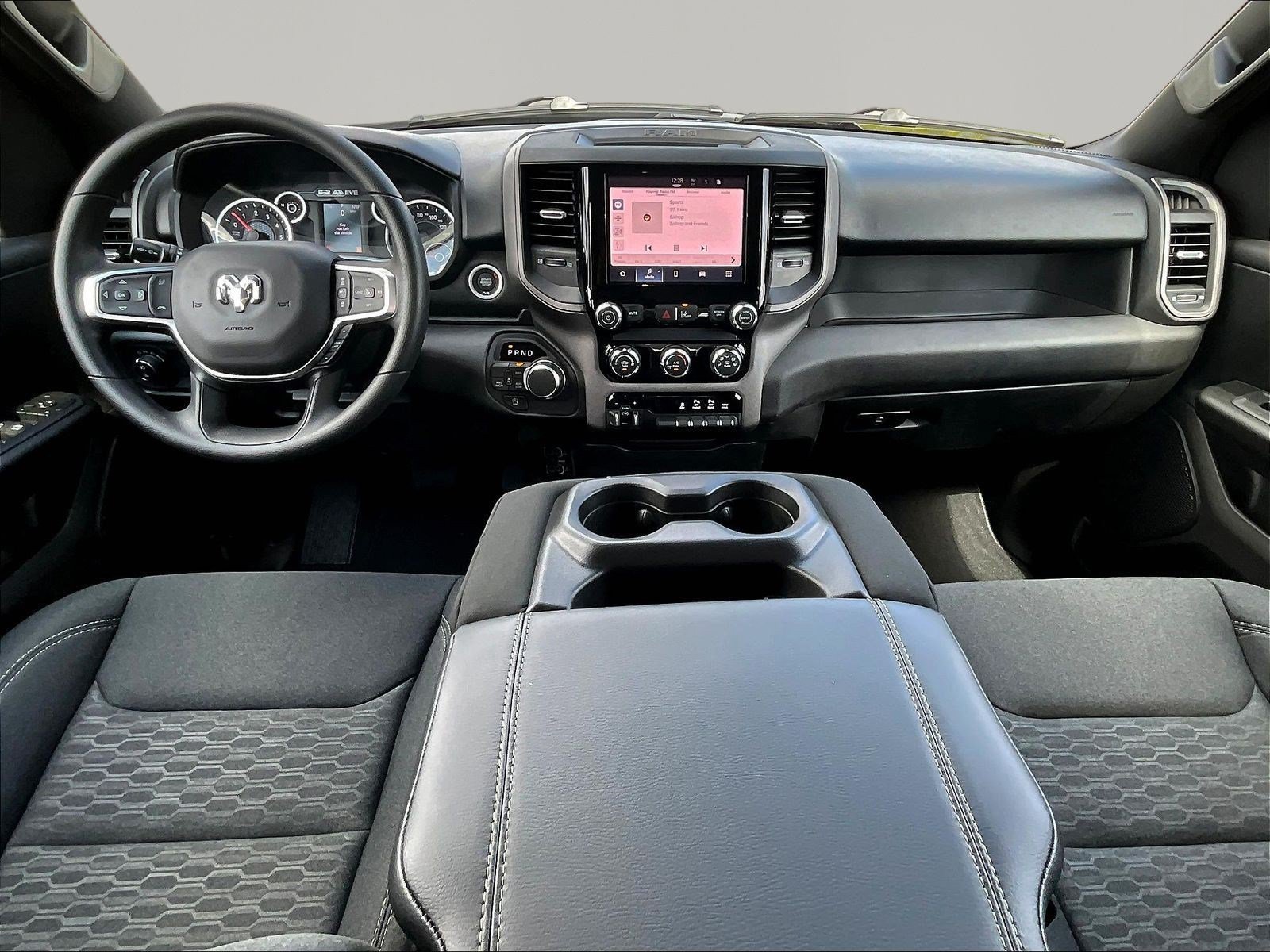New 2026 RAM 1500 Express AWD/4WD image 10