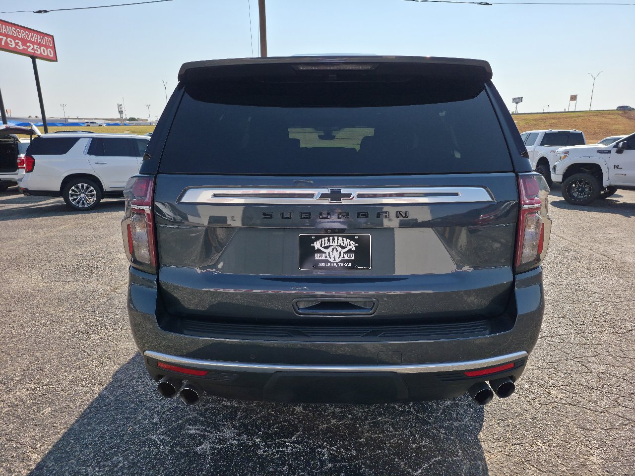 Used 2021 Chevrolet Suburban High Country image 6